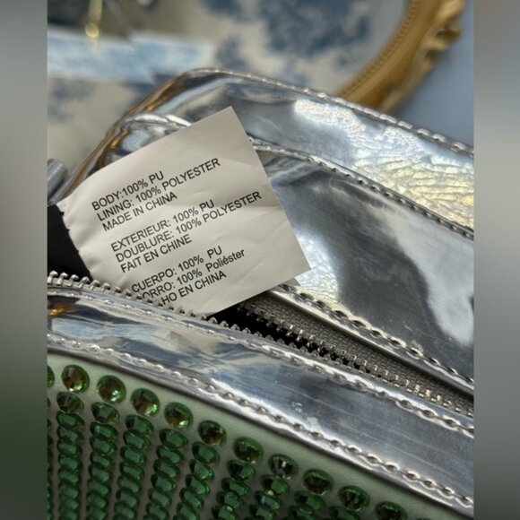 🆕 BETSEY JOHNSON 🧿 NWOT Get Toasted Green Crossbody Bag * NO POPTART WALLET* - Picture 13 of 14